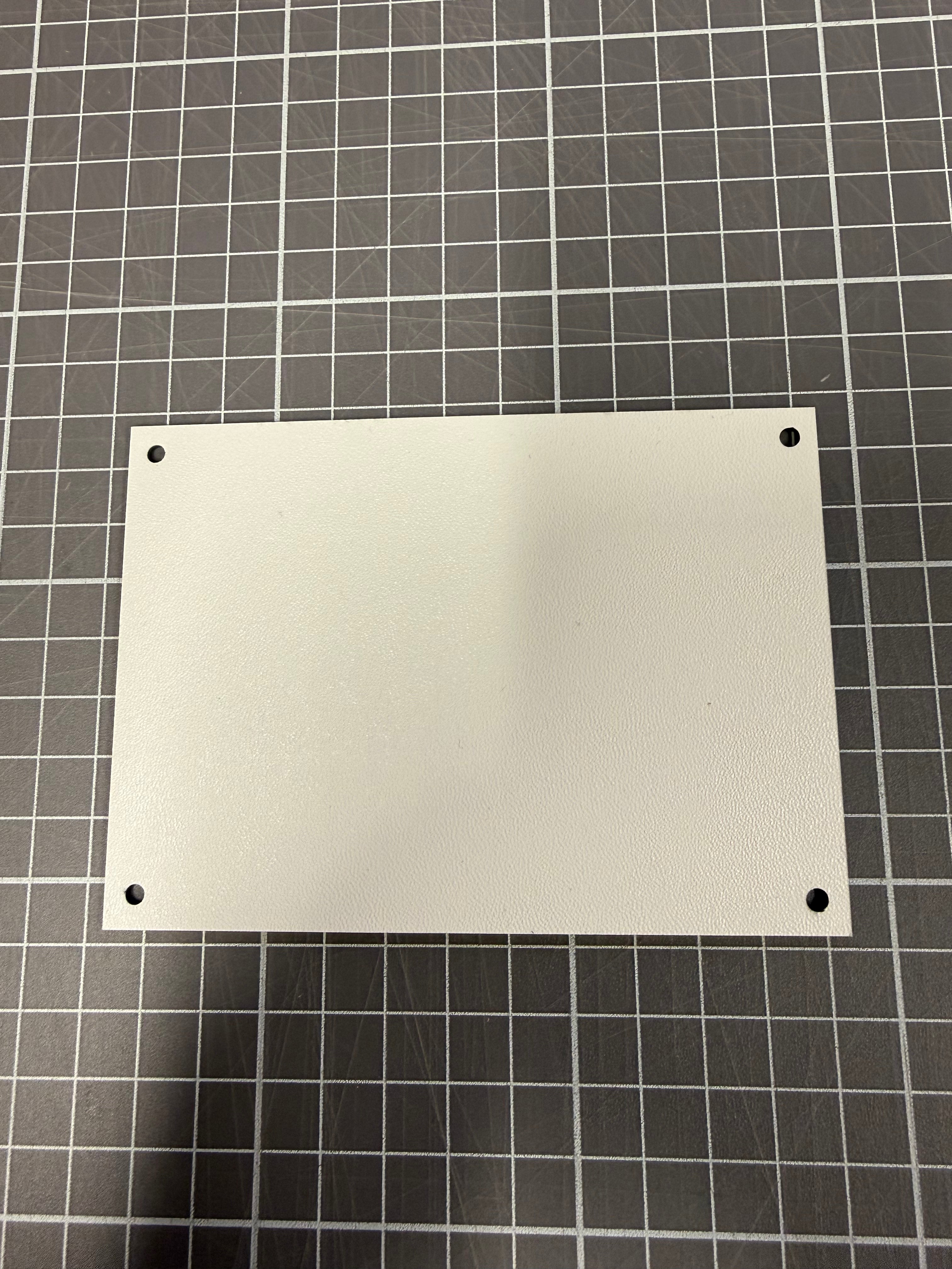 Gravplade i akryl med graveringl 12 x 8,5 cm